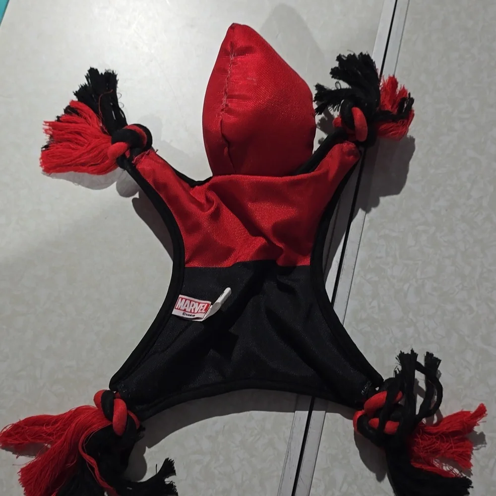 Marvel Deadpool‎ Red and Black Dog Toy With Rope Knots